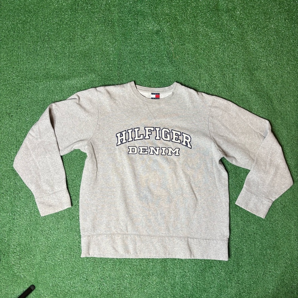 Vintage 90s Tommy Hilfiger Large Spellout Gray Crewneck Sweatshirt Size Medium